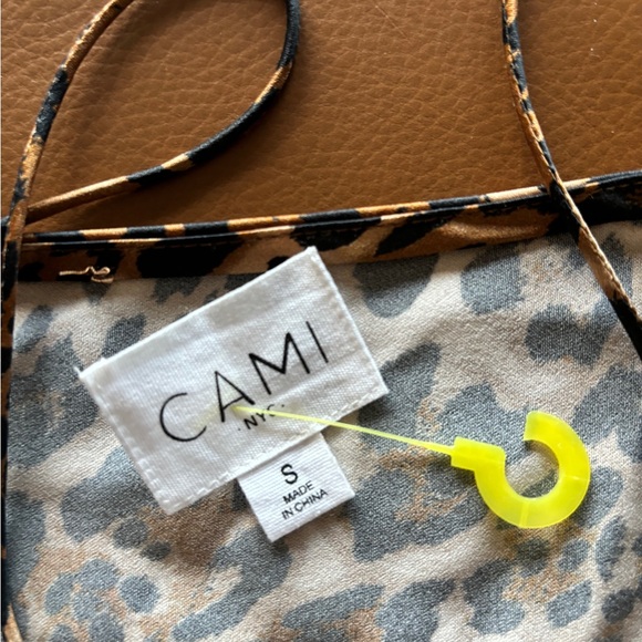 Cami brand new leopard silk cami size small - Picture 3 of 3